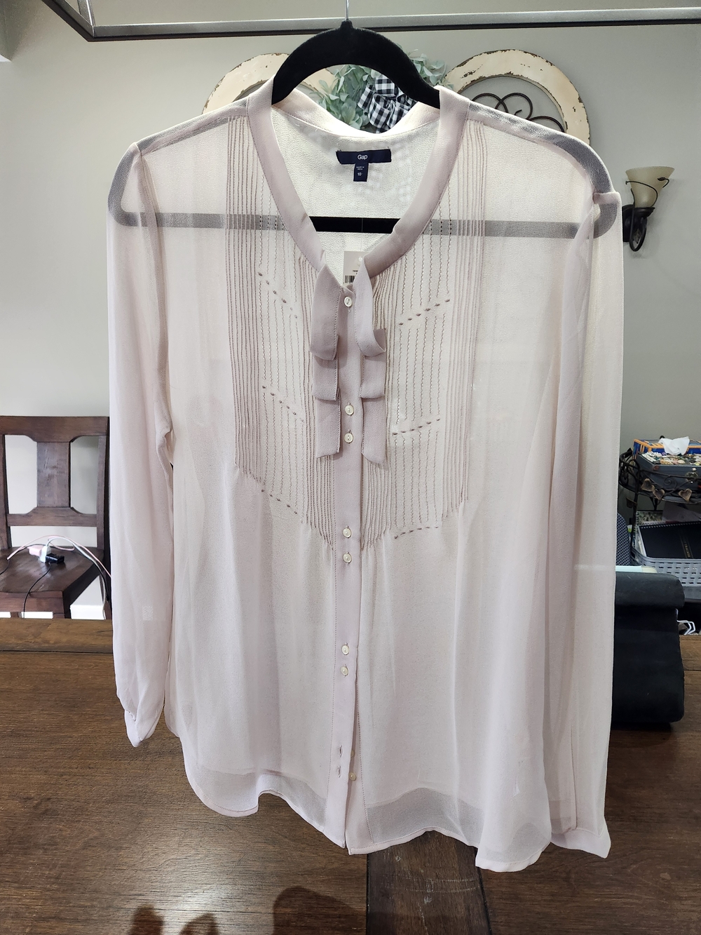 GAP Women's Pale Beige Sheer Button-Front Pleated Blouse